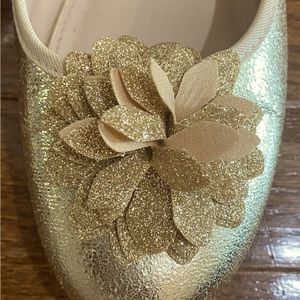 Nina Kids’ Jeanesse Ballet Flat in Platino Metallic